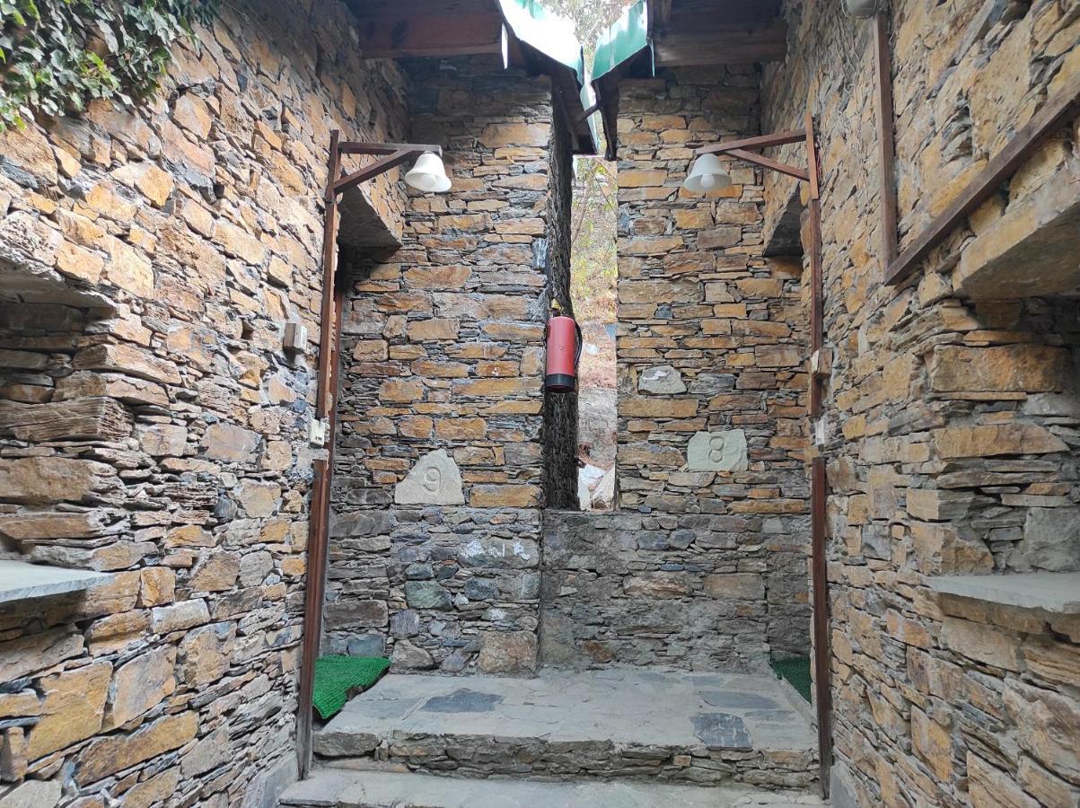 Aamod Monolith Resort Bhimtal Nainital Exterior photo
