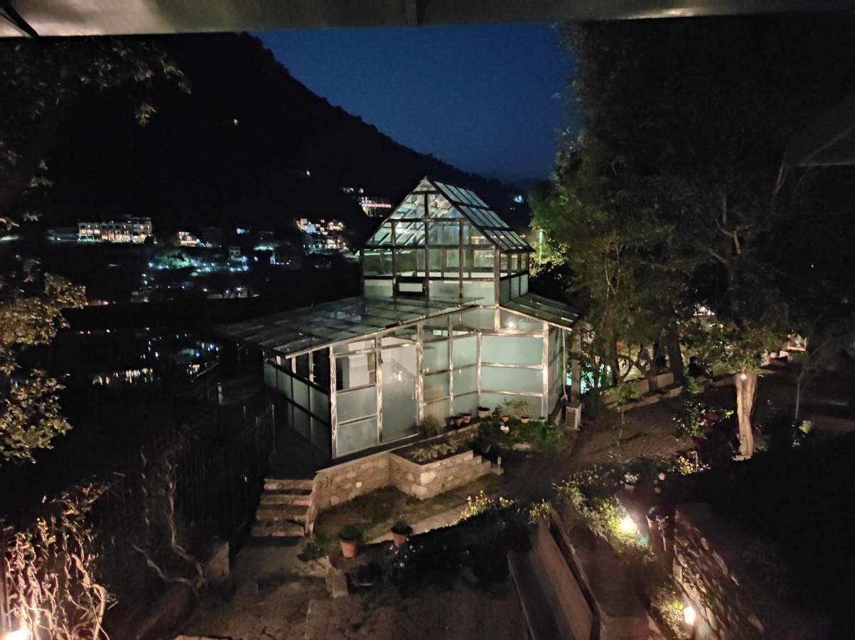 Aamod Monolith Resort Bhimtal Nainital Exterior photo